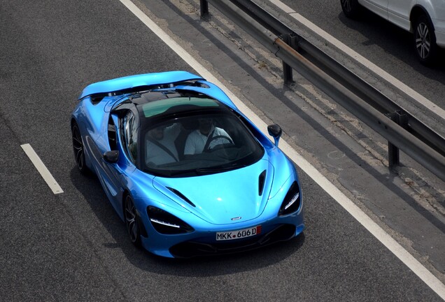 McLaren 720S Spider