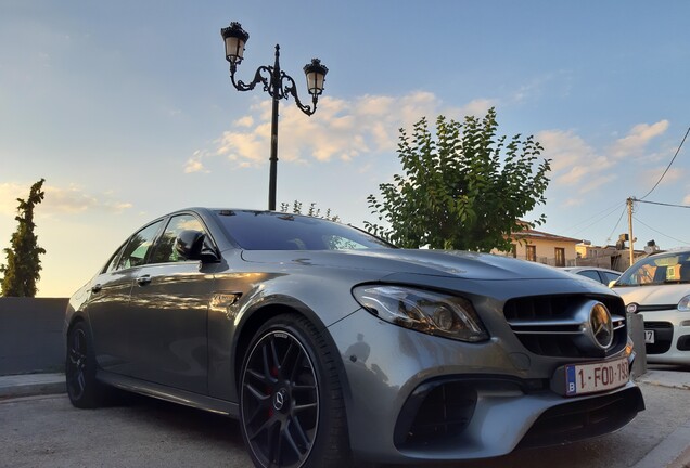 Mercedes-AMG E 63 S W213