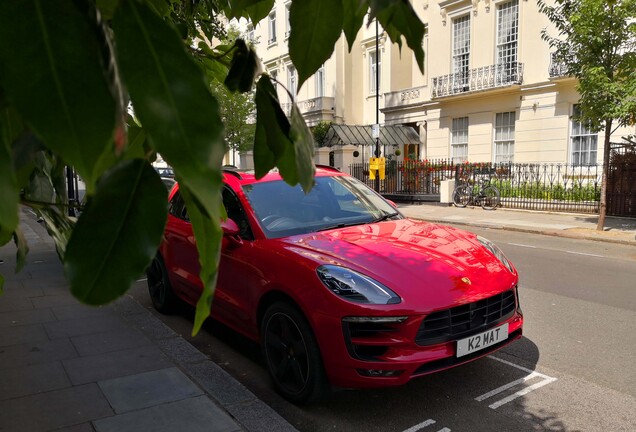 Porsche 95B Macan GTS