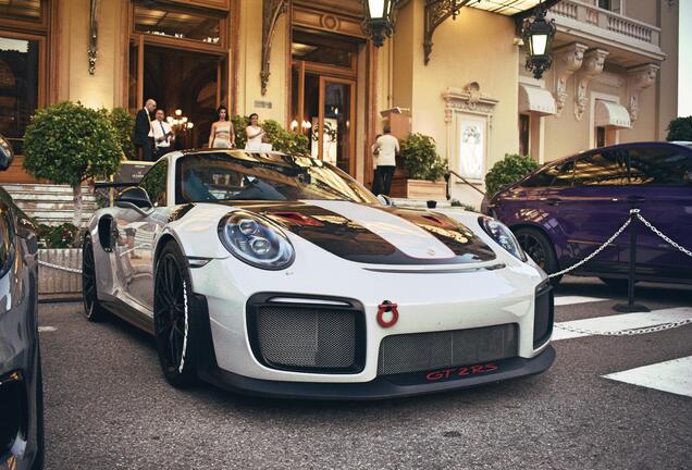 Porsche 991 GT2 RS Weissach Package