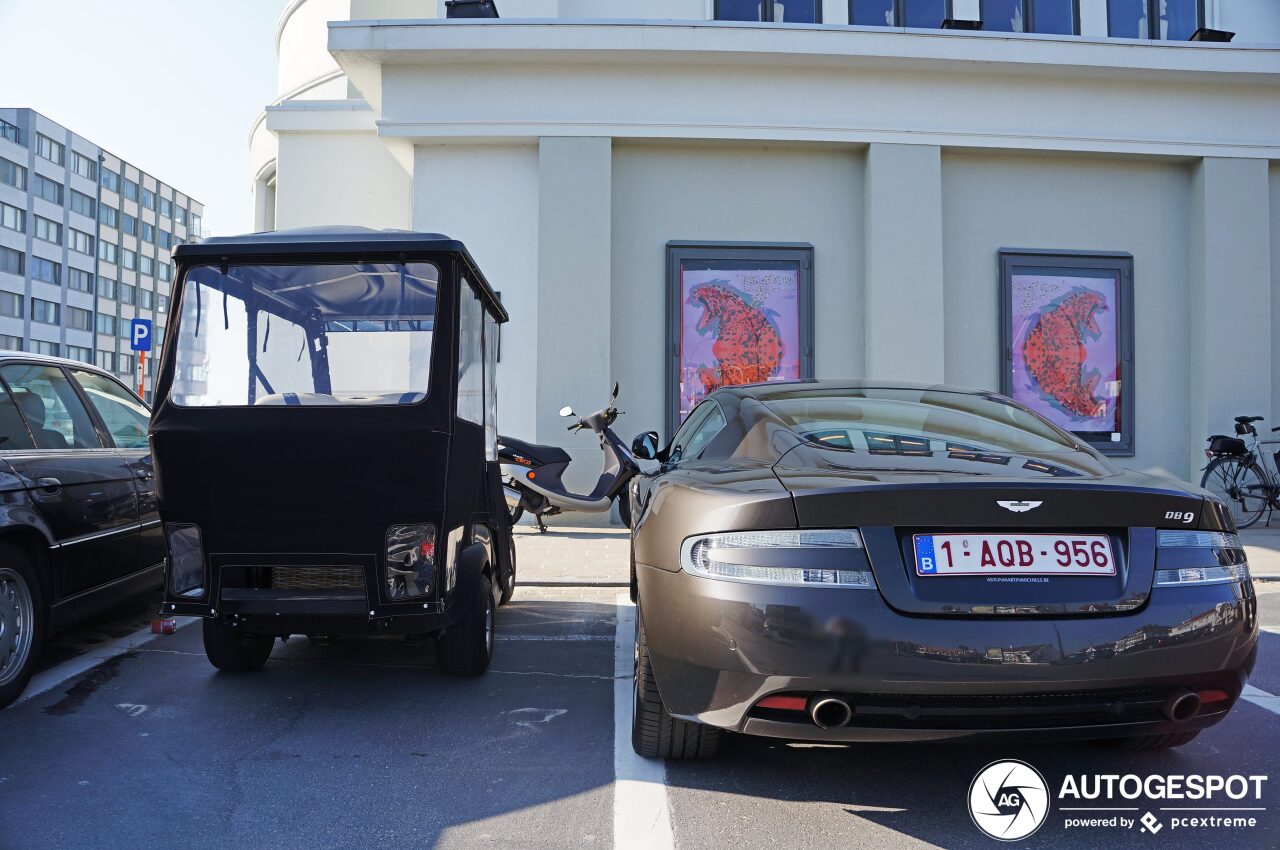 Aston Martin DB9 2010