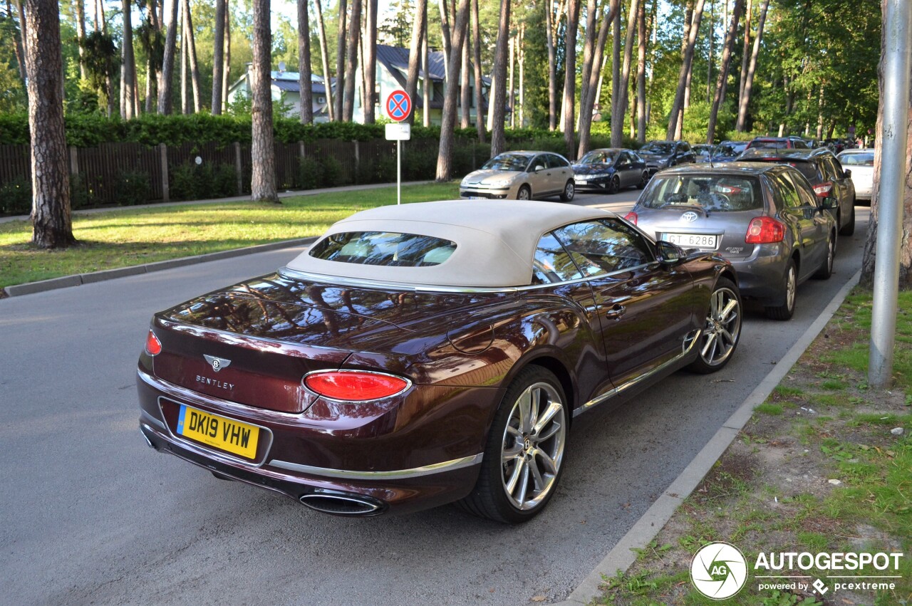 Bentley Continental GTC 2019 First Edition