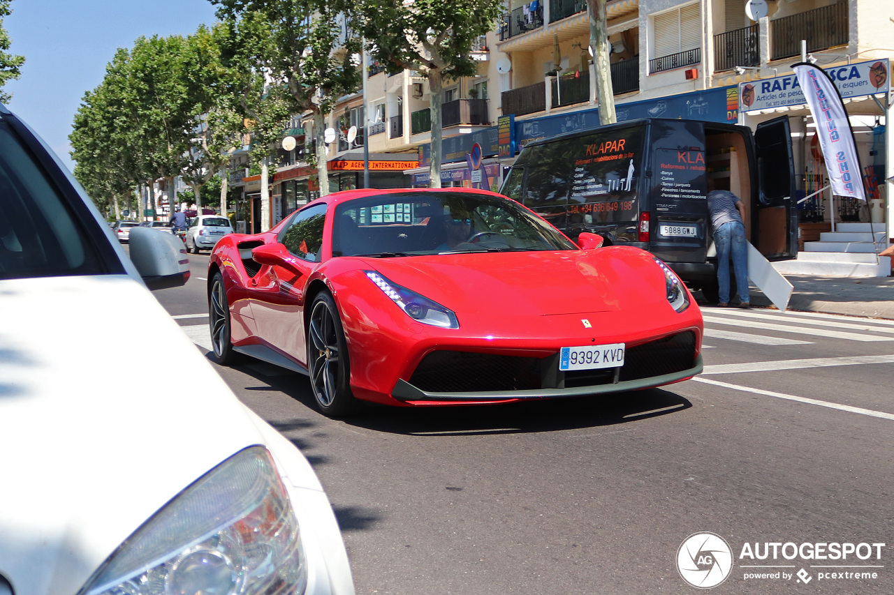 Ferrari 488 Spider