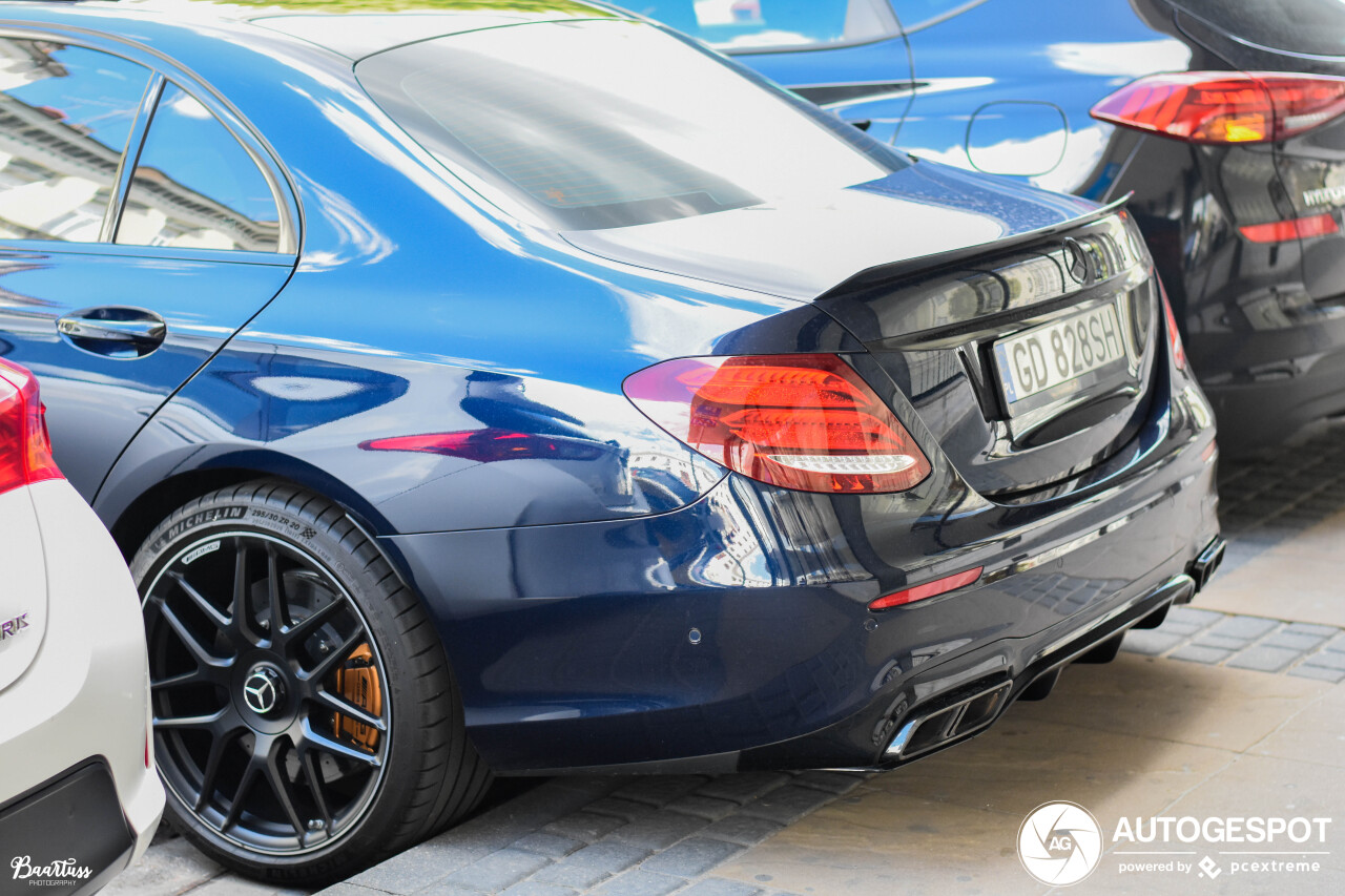 Mercedes-AMG E 63 S W213