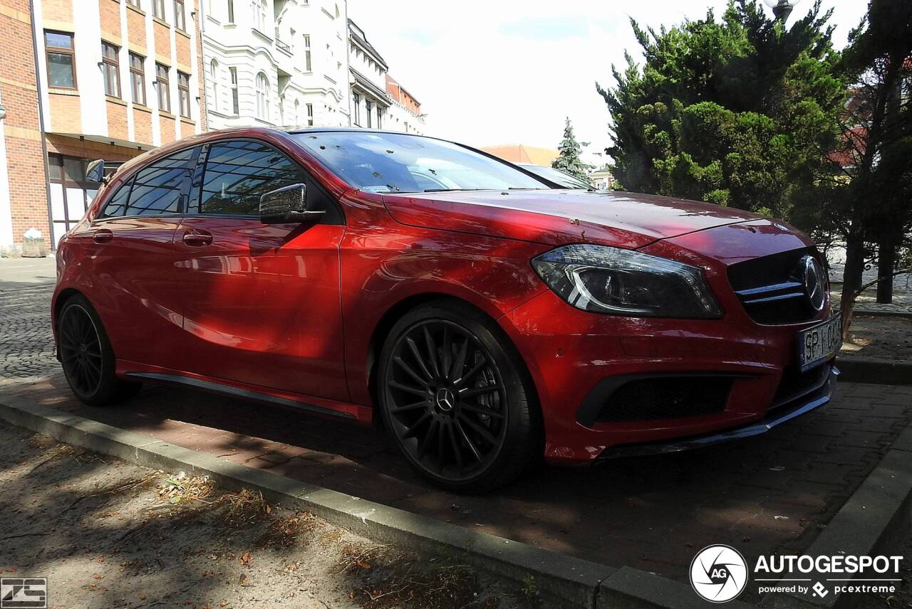 Mercedes-Benz A 45 AMG