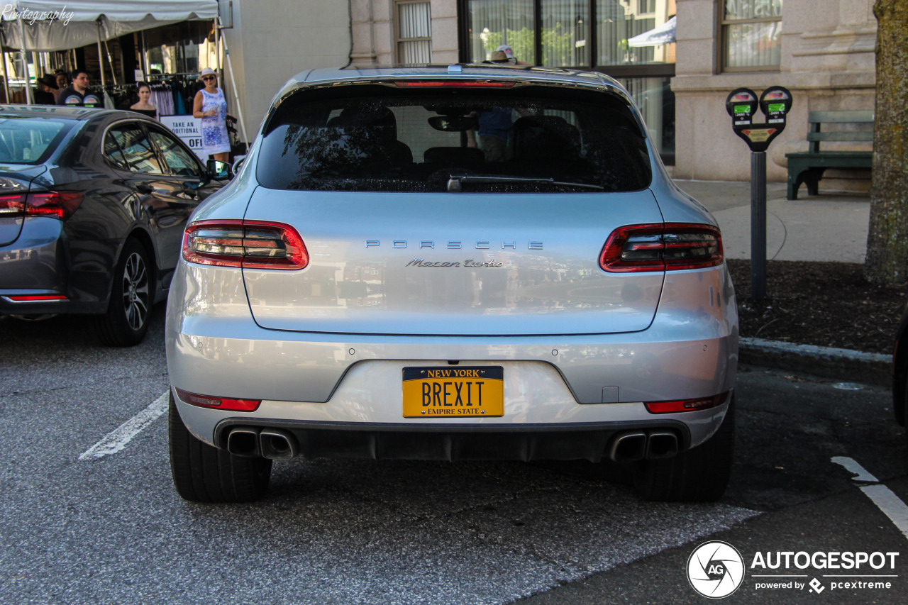 Porsche 95B Macan Turbo