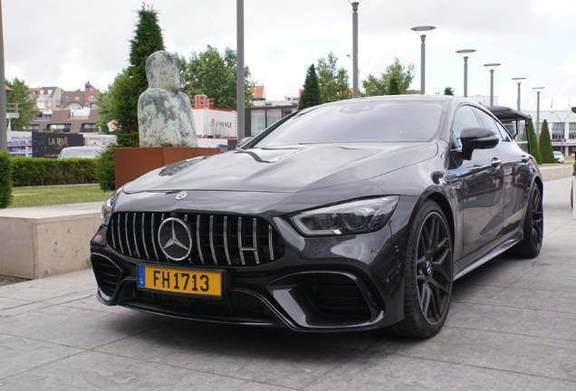 Mercedes-AMG GT 63 S X290