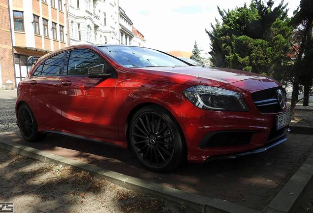 Mercedes-Benz A 45 AMG