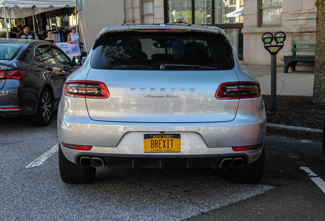 Porsche 95B Macan Turbo