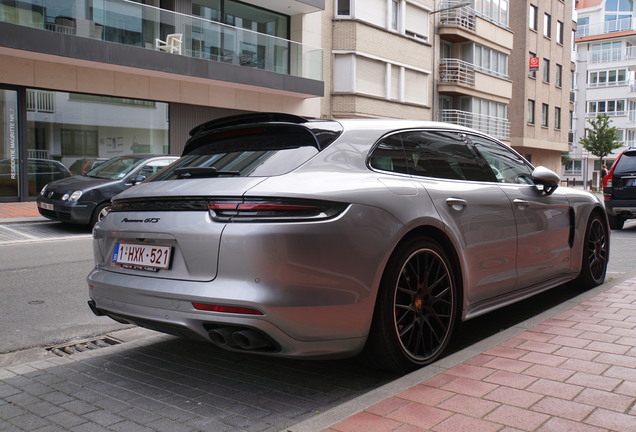 Porsche 971 Panamera GTS Sport Turismo