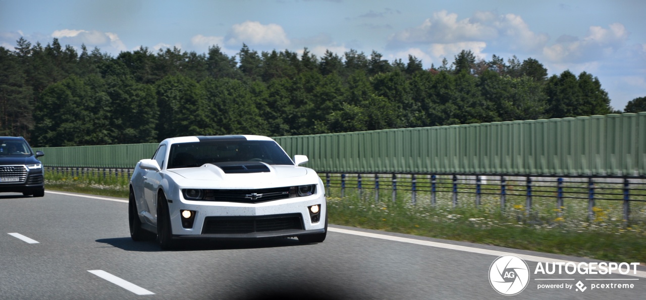 Chevrolet Camaro ZL1