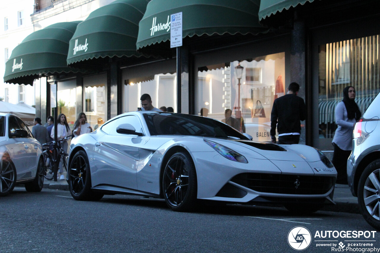 Ferrari F12berlinetta Novitec Rosso