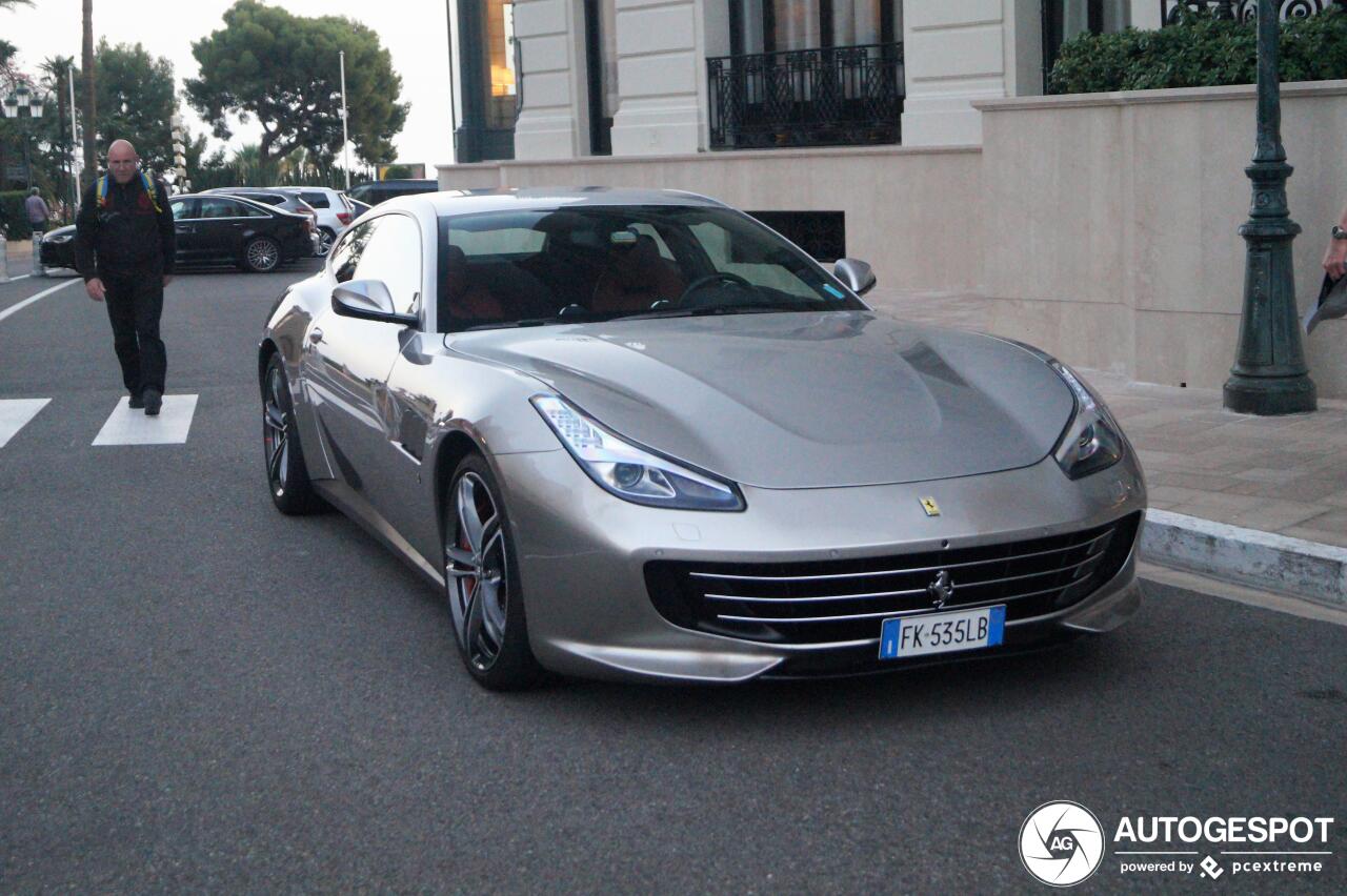 Ferrari GTC4Lusso