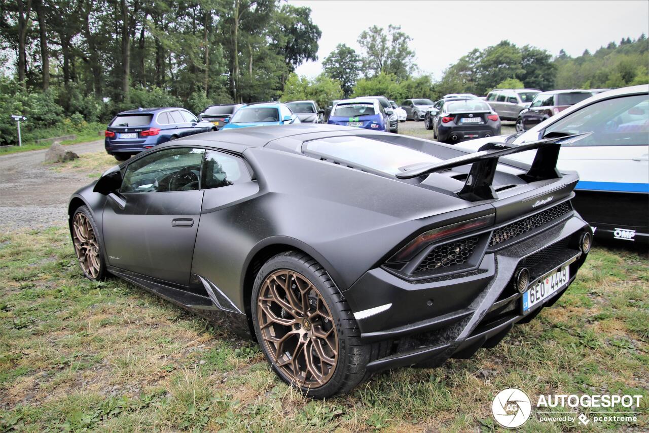 Lamborghini Huracán LP640-4 Performante