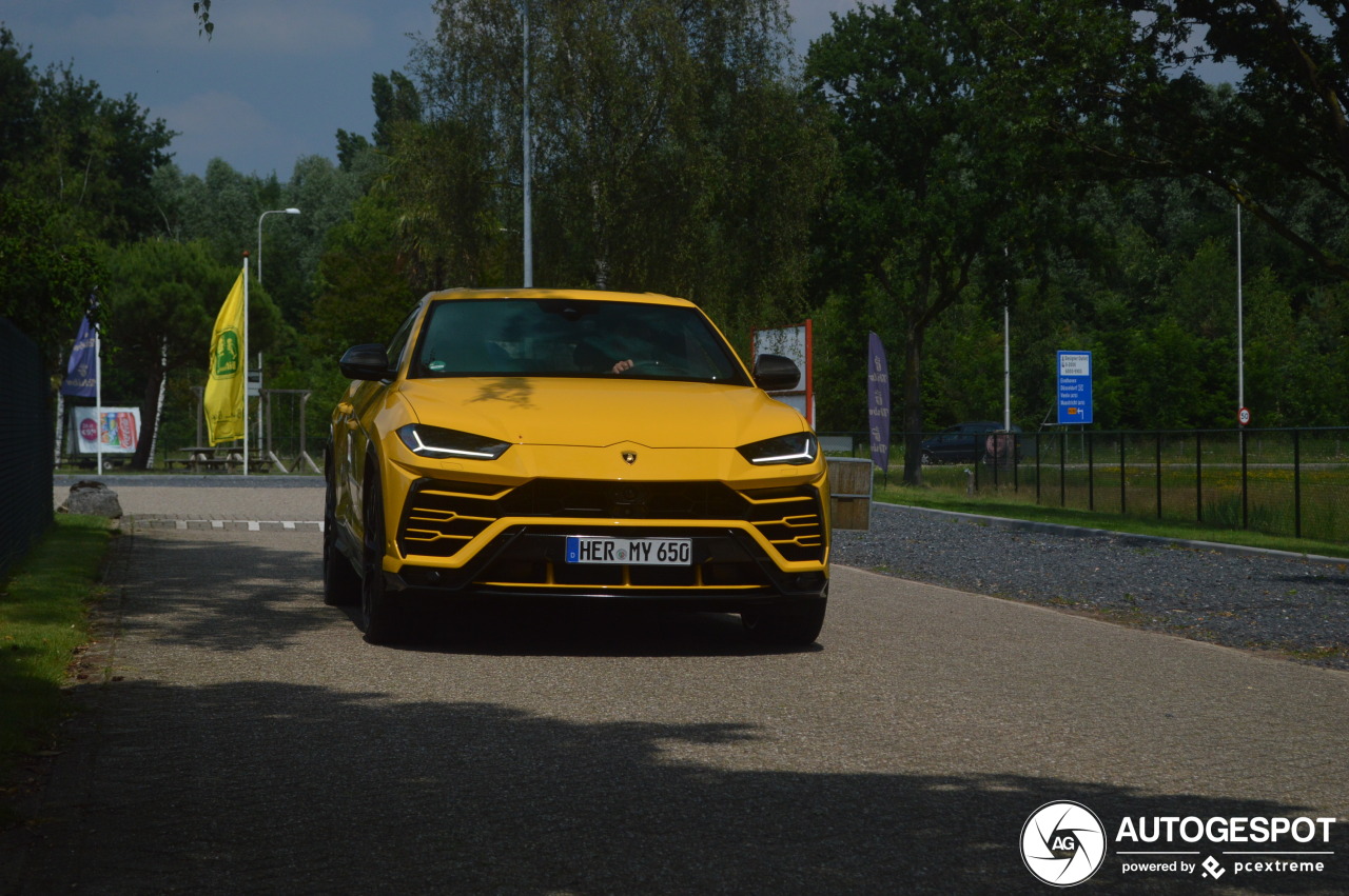 Lamborghini Urus