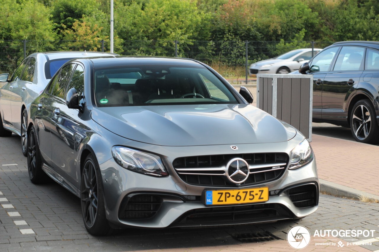 Mercedes-AMG E 63 S W213