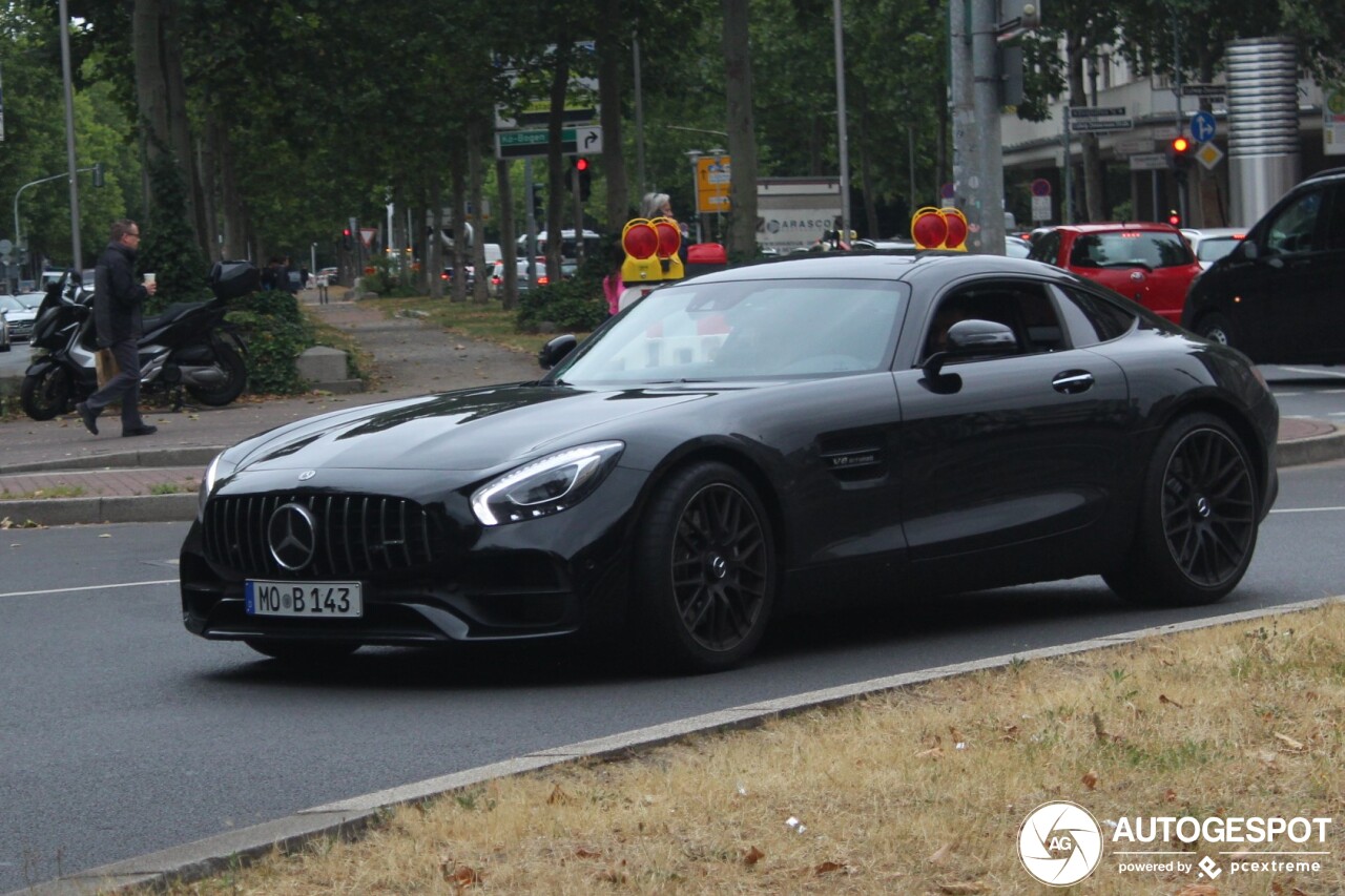 Mercedes-AMG GT C190 2017