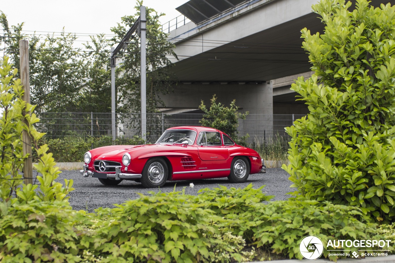 Mercedes-Benz 300SL Gullwing