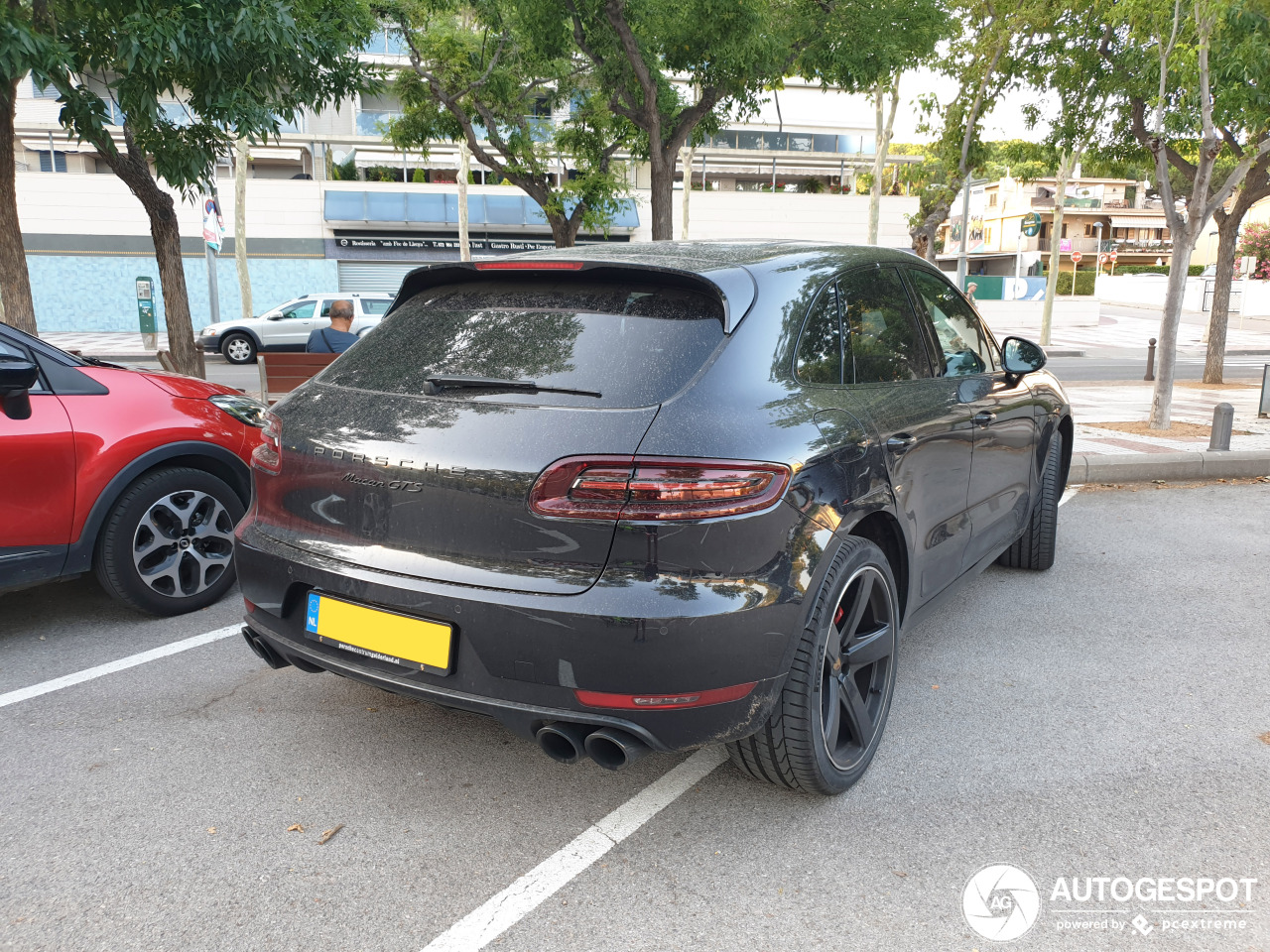 Porsche 95B Macan GTS