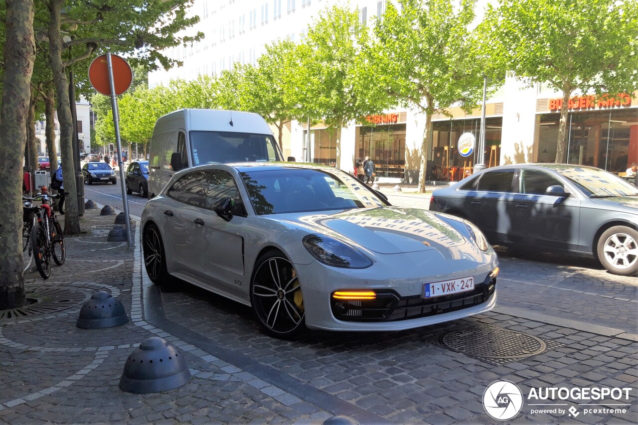 Porsche 971 Panamera GTS Sport Turismo