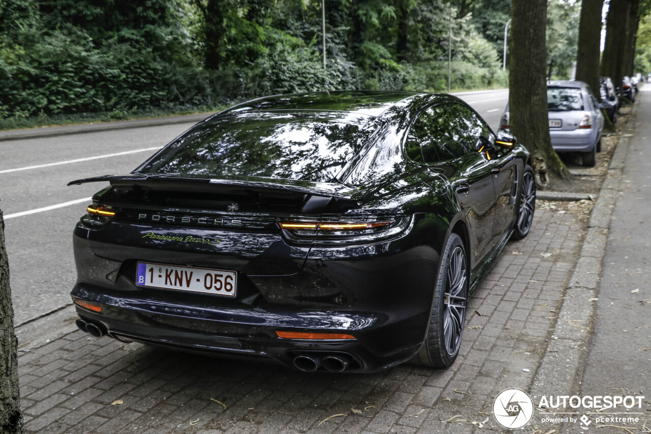 Porsche 971 Panamera Turbo S E-Hybrid Executive