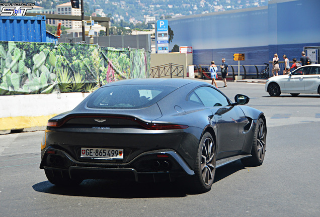 Aston Martin V8 Vantage 2018