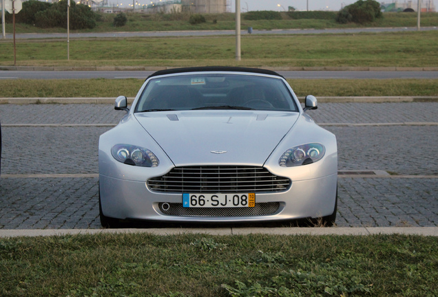 Aston Martin V8 Vantage N400 Roadster