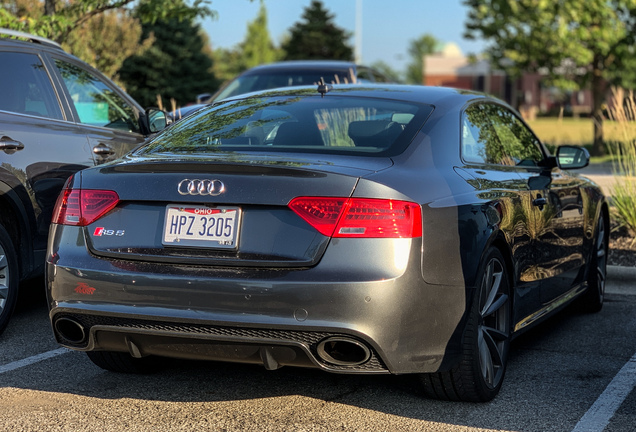 Audi RS5 B8 2012