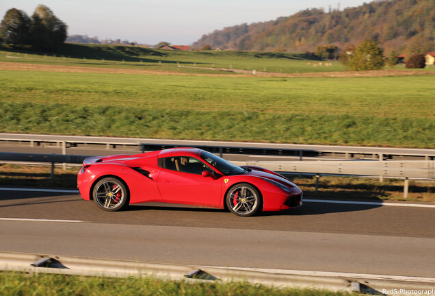 Ferrari 488 Spider