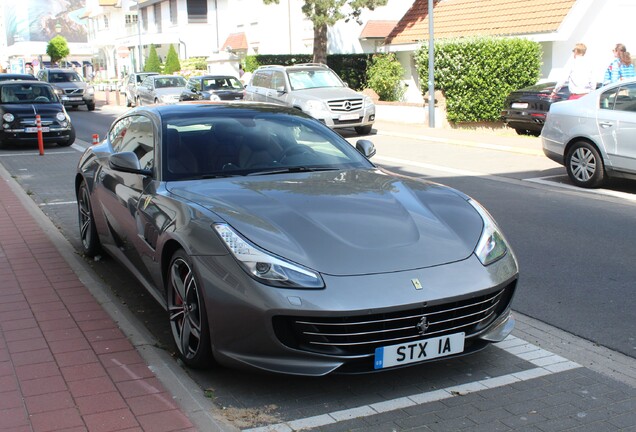 Ferrari GTC4Lusso