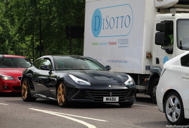 Ferrari GTC4Lusso