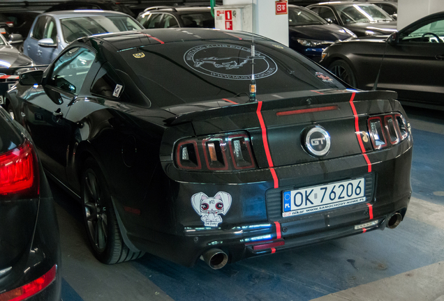 Ford Mustang GT 2013