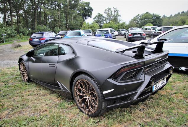 Lamborghini Huracán LP640-4 Performante