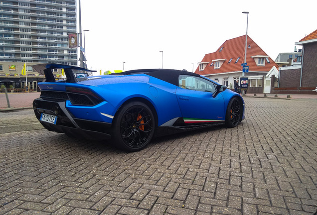 Lamborghini Huracán LP640-4 Performante Spyder