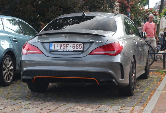 Mercedes-Benz CLA 45 AMG OrangeArt Edition C117