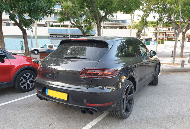 Porsche 95B Macan GTS