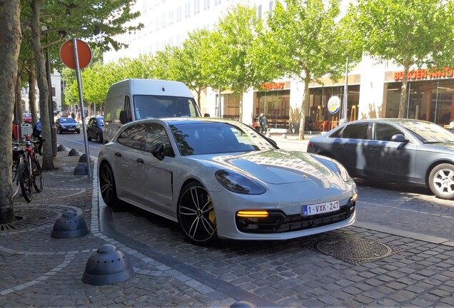 Porsche 971 Panamera GTS Sport Turismo