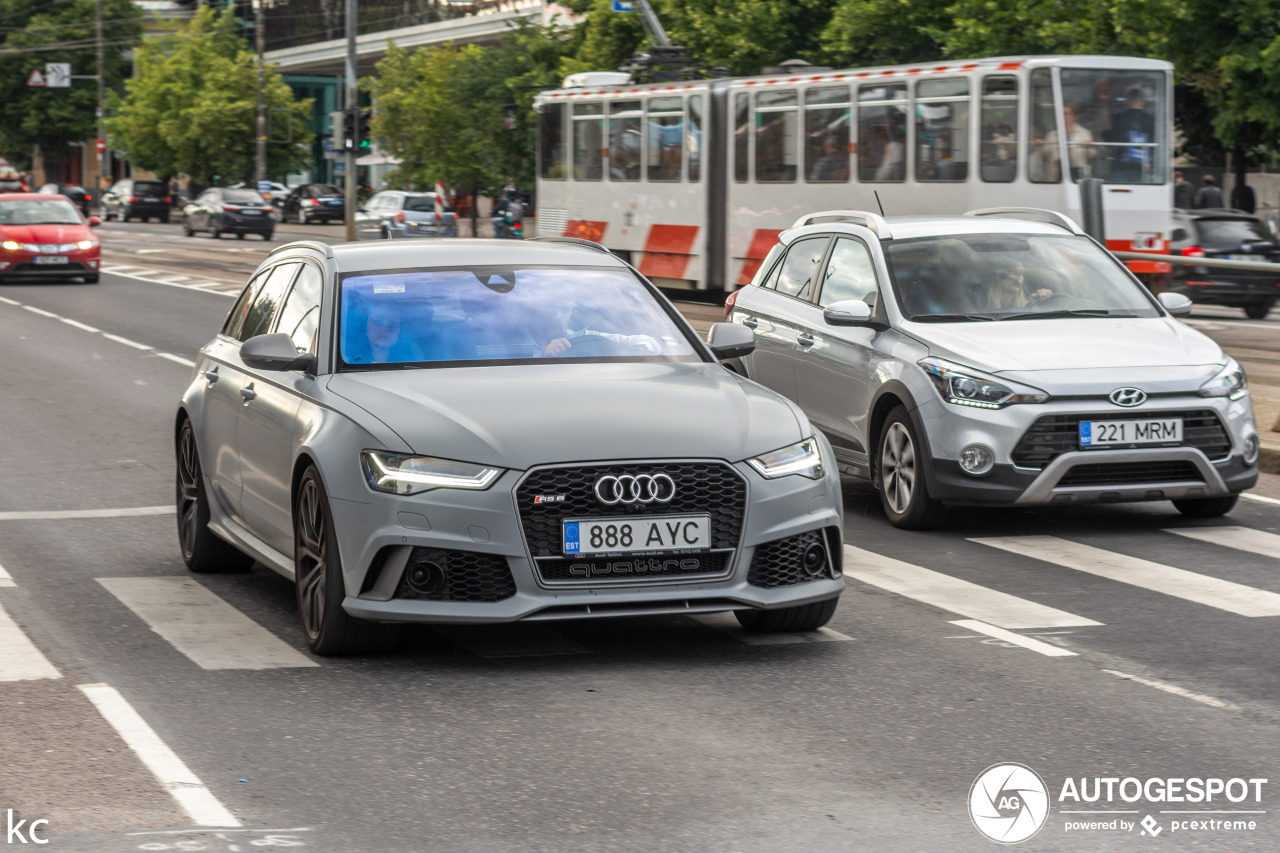 Audi RS6 Avant C7 2015