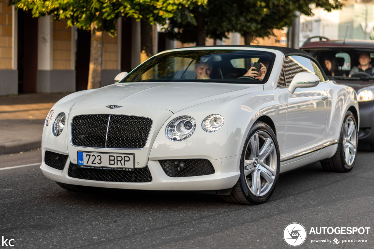 Bentley Continental GTC V8