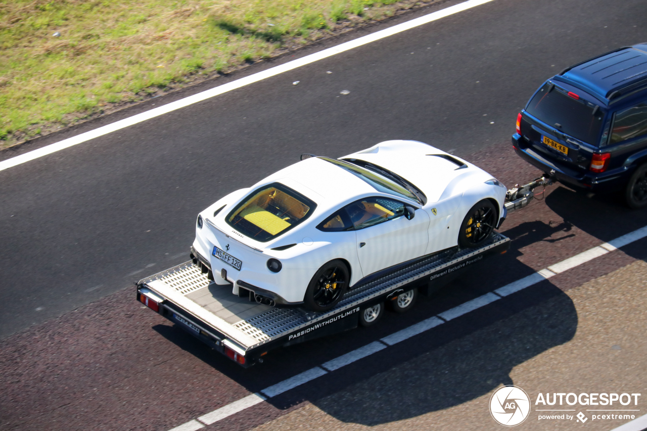 Ferrari F12berlinetta Novitec Rosso