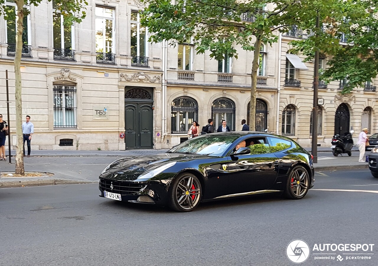 Ferrari FF