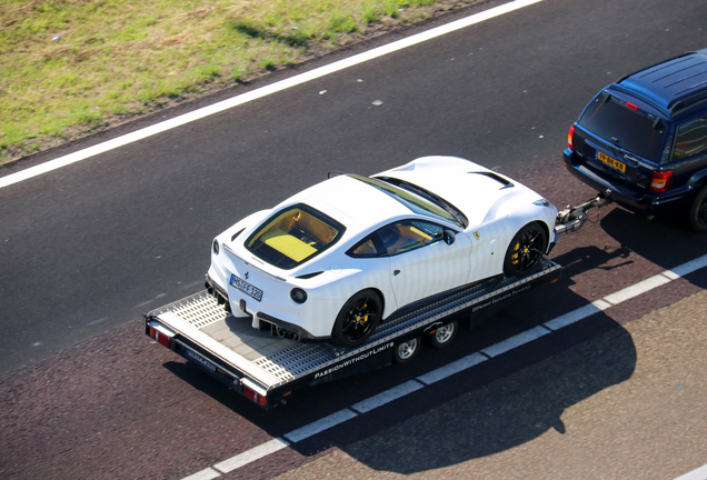 Ferrari F12berlinetta Novitec Rosso