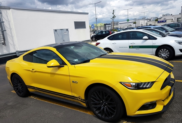 Ford Mustang GT 2015