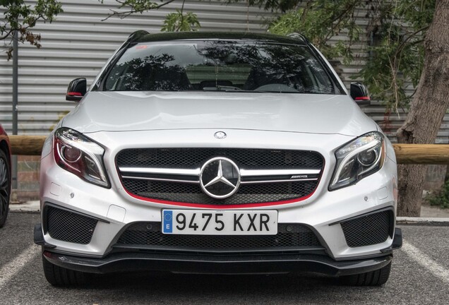 Mercedes-AMG GLA 45 X156