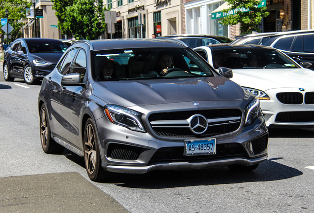 Mercedes-Benz GLA 45 AMG X156