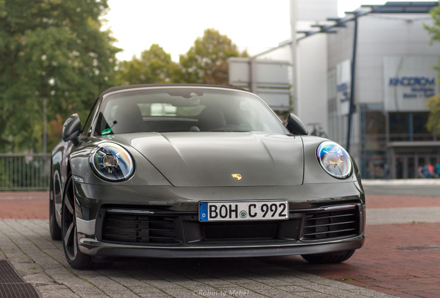 Porsche 992 Carrera S Cabriolet