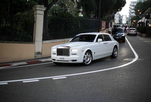 Rolls-Royce Phantom Series II Art Deco Collection