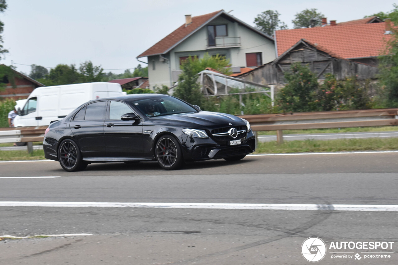 Mercedes-AMG E 63 S W213