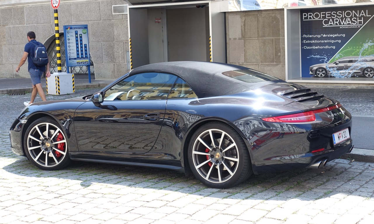 Porsche 991 Carrera 4S Cabriolet MkI