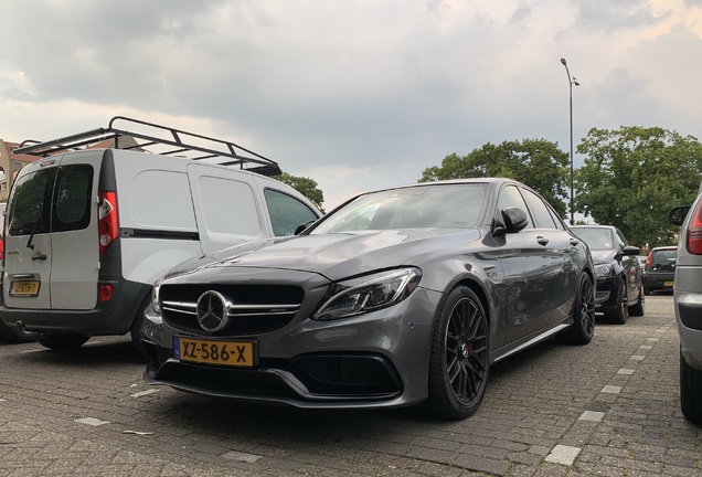 Mercedes-AMG C 63 S W205